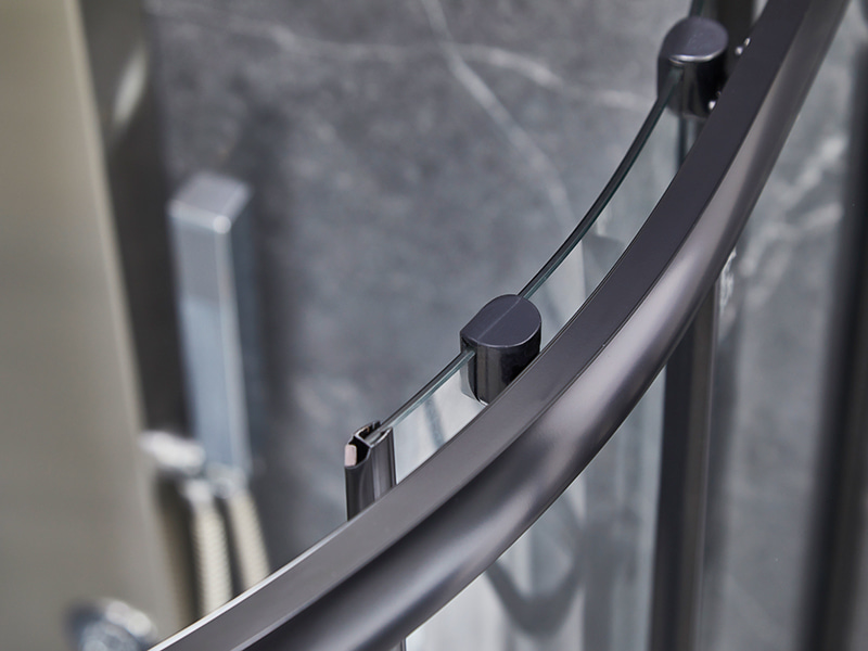 SE klizna staklena vrata za tuš kabinu, crni aluminijski profil SE klizna staklena vrata za tuš kabinu, crni aluminijski profil