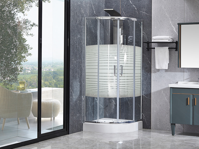 Klizna tuš kabina SE s kromiranim aluminijskim profilom za kupaonicu Klizna tuš kabina SE s kromiranim aluminijskim profilom za kupaonicu