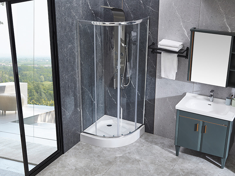 Klizna tuš kabina SE s kromiranim aluminijskim profilom za kupaonicu Klizna tuš kabina SE s kromiranim aluminijskim profilom za kupaonicu