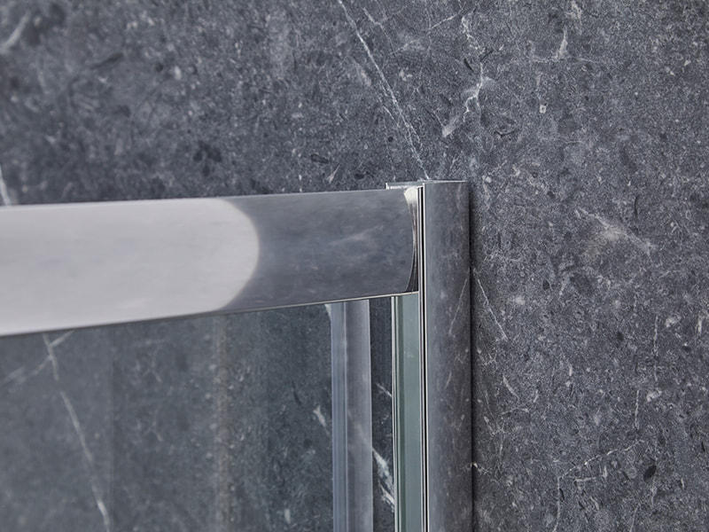 Klizna tuš kabina SE s kromiranim aluminijskim profilom za kupaonicu Klizna tuš kabina SE s kromiranim aluminijskim profilom za kupaonicu